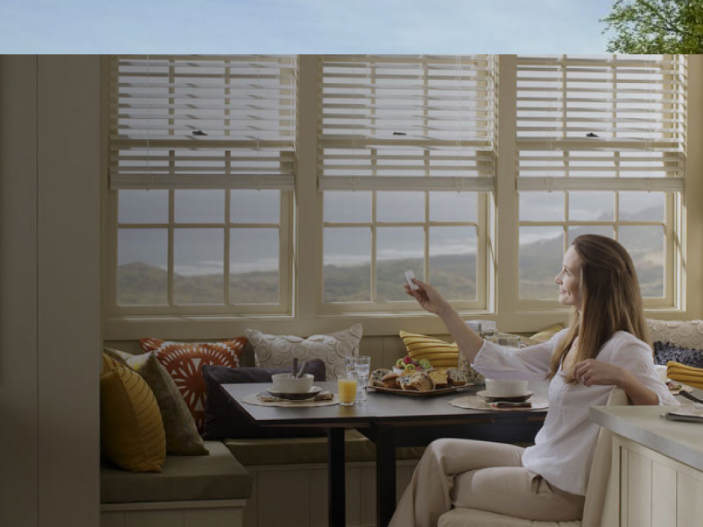 Rèm tự động thông minh Lumi